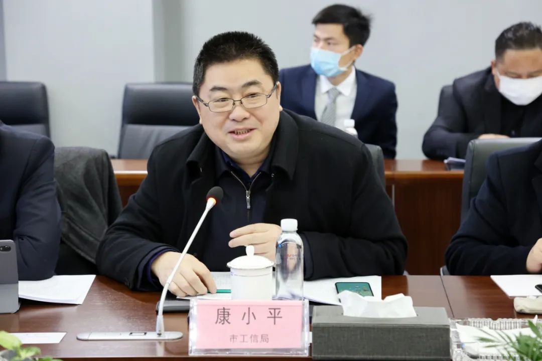 长沙工程机械协会会长、副会长、监事长聚会在LETOU乐投智能召开