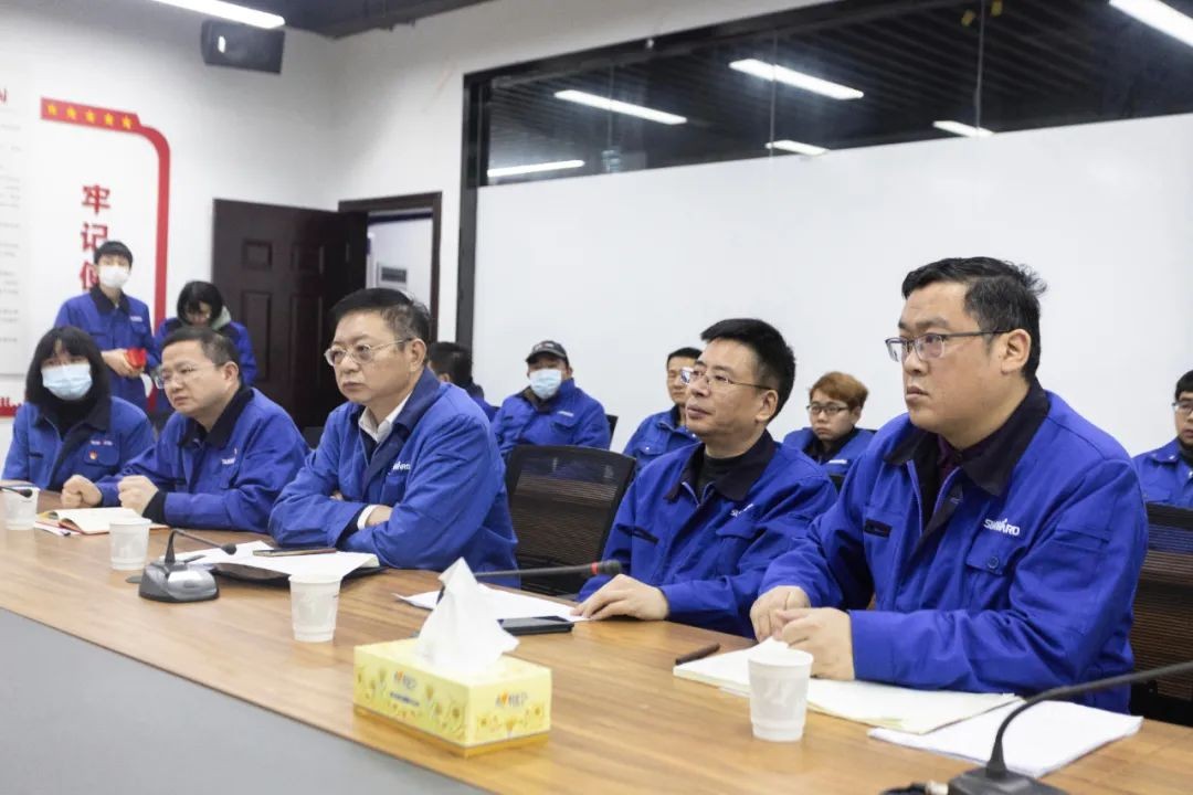 心系员工，，，，，情暖如春