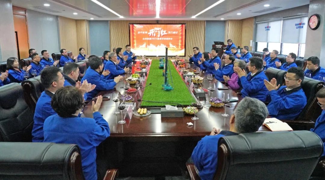 开工大吉！@LETOU乐投人，，，，，一起犇向春天