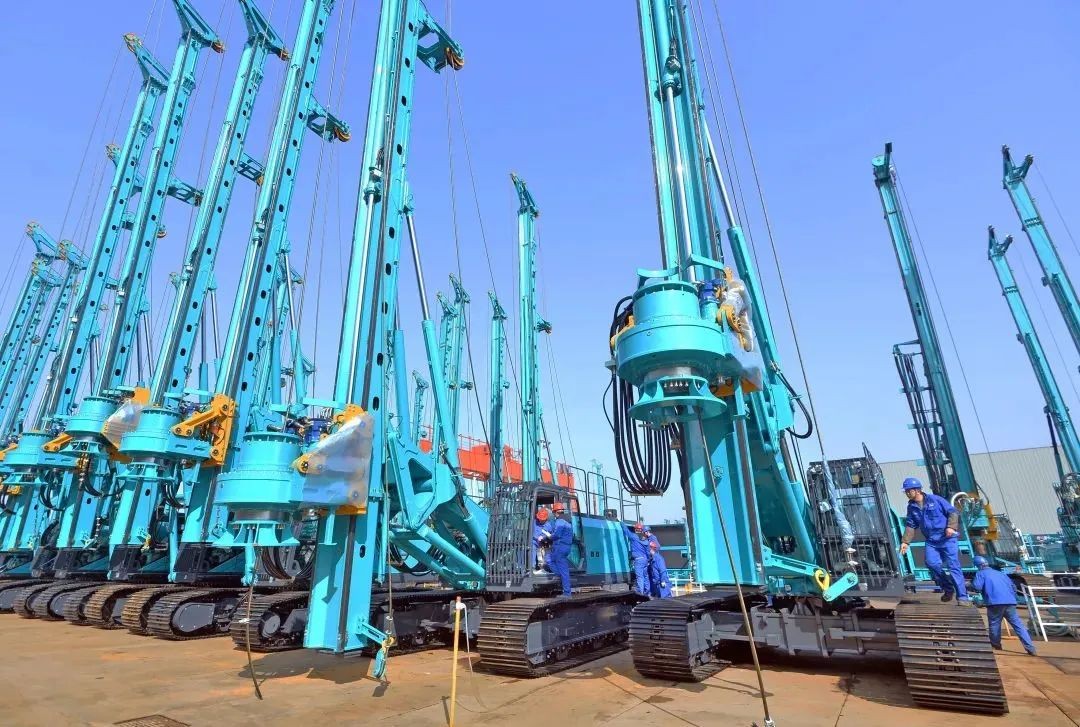 何清华：民营企业要增强立异积累，，，，，，推许精耕细作的内在式增添