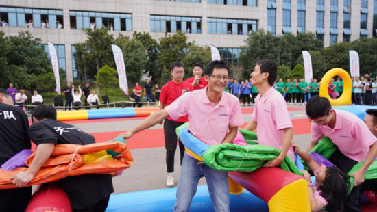 风华十九载，，，，，，，，携手再腾飞！——庆祝LETOU乐投智能建设十九周年表扬会暨意见意义运动会