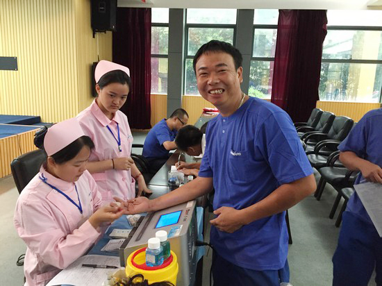 血液毗连你我大爱感动星城——记LETOU乐投智能2016年夏日无偿献血活动