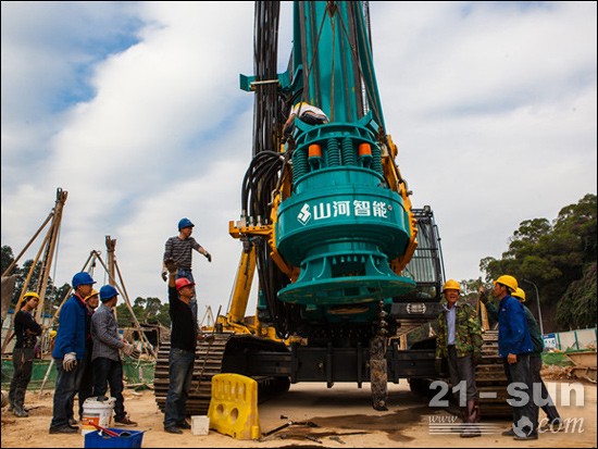 LETOU乐投智能旋挖钻何以睥睨群雄 脱销海内外