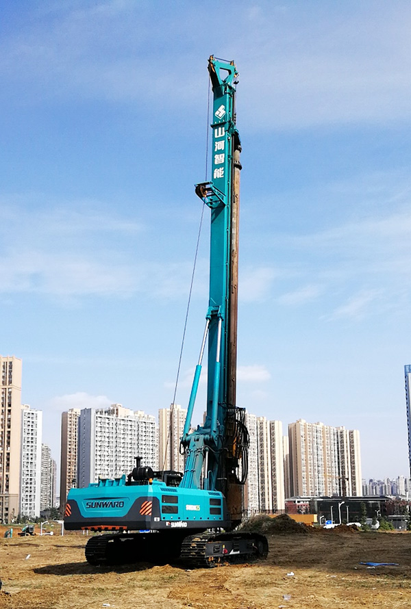 能啃硬骨头，，，，，来钱特殊快！LETOU乐投智能老客户抱紧“摇钱树”