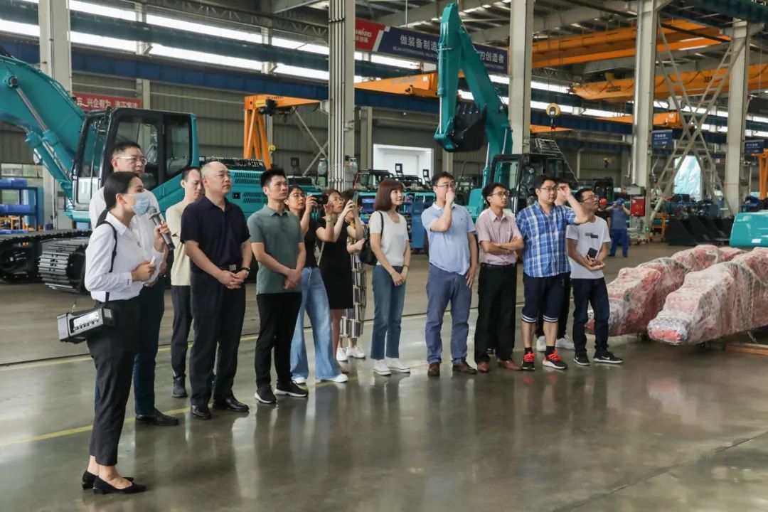 国防科大北斗团队考察LETOU乐投智能