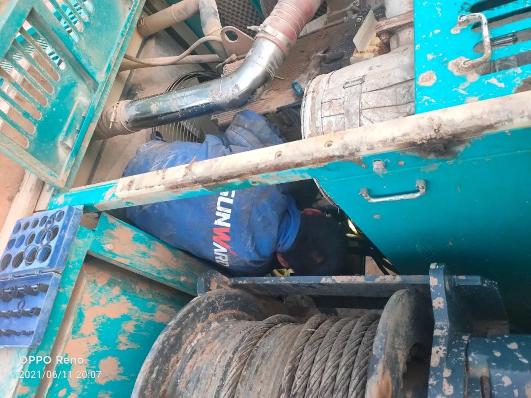 茫茫大西北，，，浓浓LETOU乐投情！LETOU乐投智能全球效劳万里行走进西北