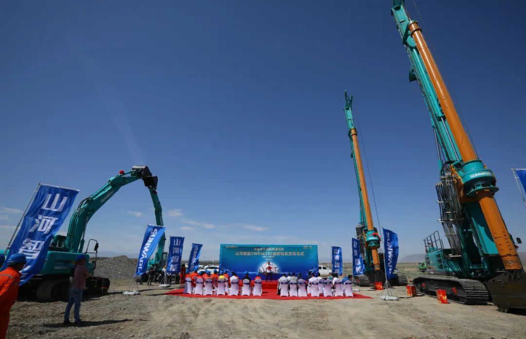 LETOU乐投智能产品交付中国能建葛洲坝集团，，，，，，助力建设大美新疆