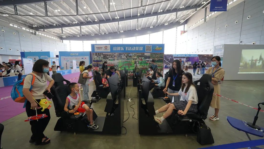 明星产品受追捧，，，，LETOU乐投航空携多款产品精彩亮相2021年湖南航展