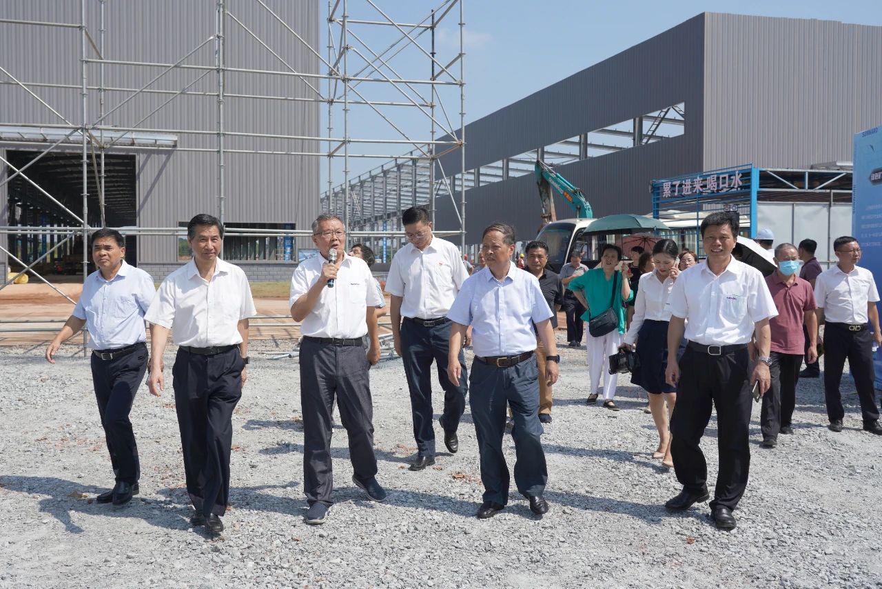 湖南省老科学手艺事情者一行到访LETOU乐投智能