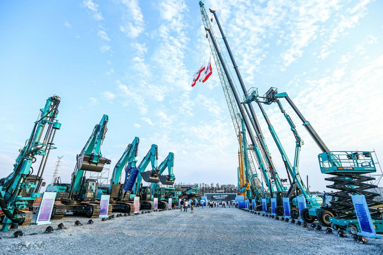 四大成套装备携手登。。。。ETOU乐投智能立异效果展示会交出“亮眼答卷”