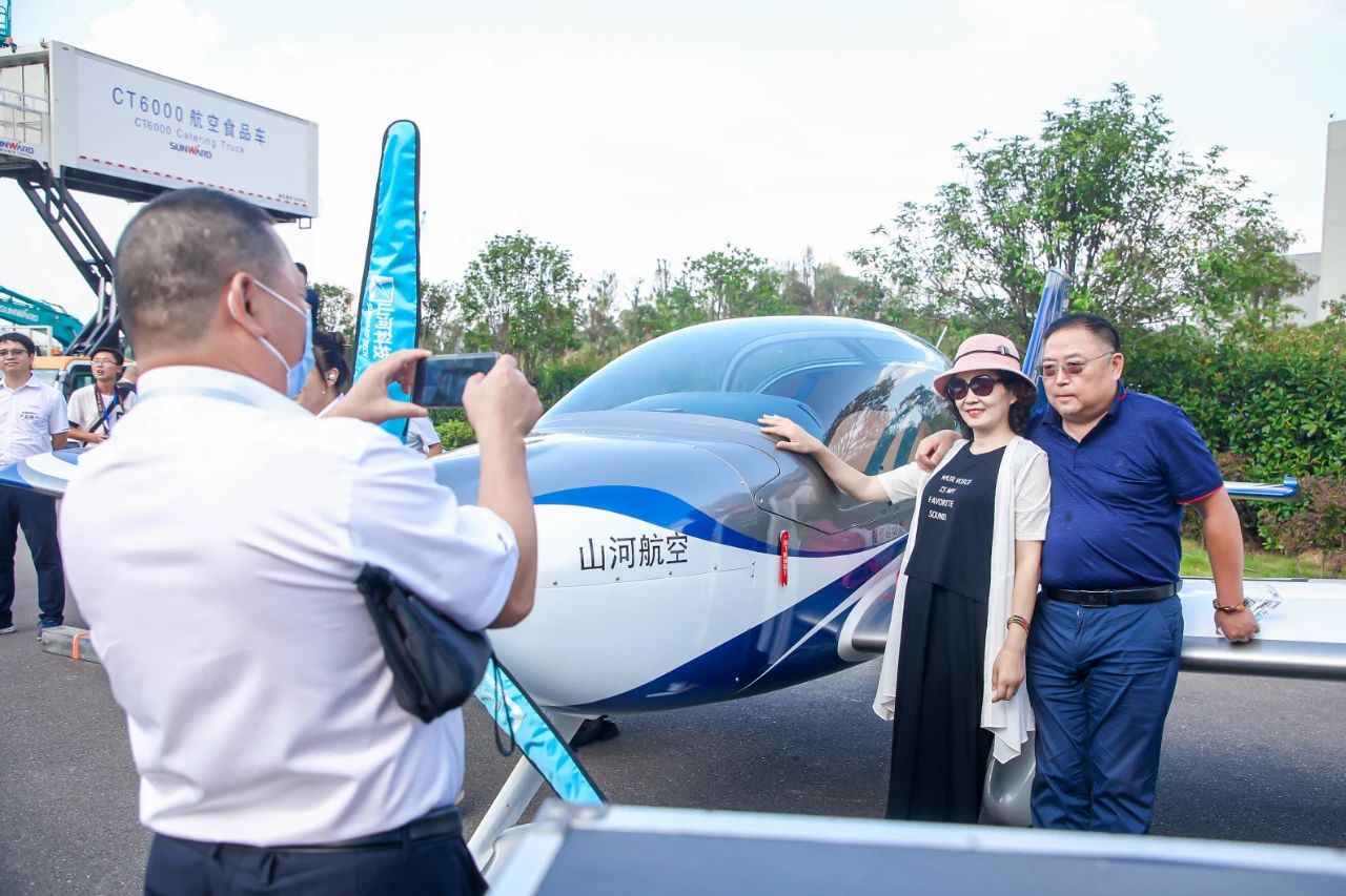 逛展超热闹！LETOU乐投智能效果展示会高能名时势来袭