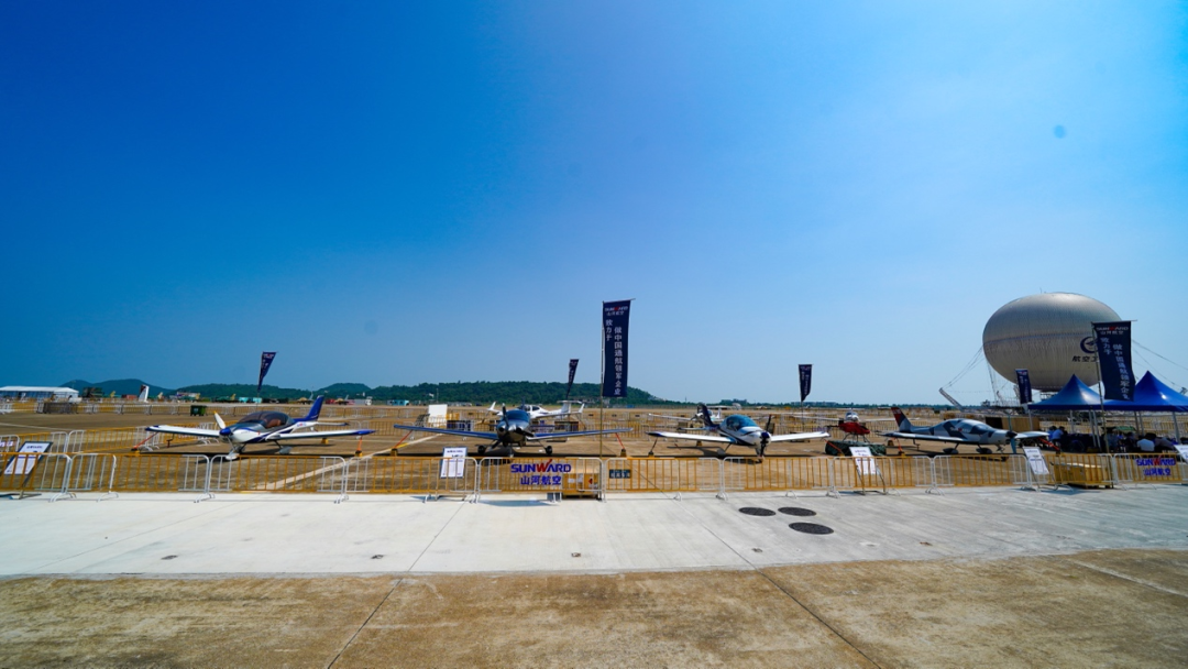 新机、航行演出…2021中国航展LETOU乐投航空秀给你看