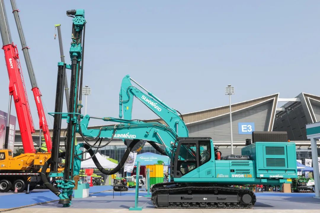 亮相中非经贸展览会！LETOU乐投智能尽展工程机械国产品牌魅力