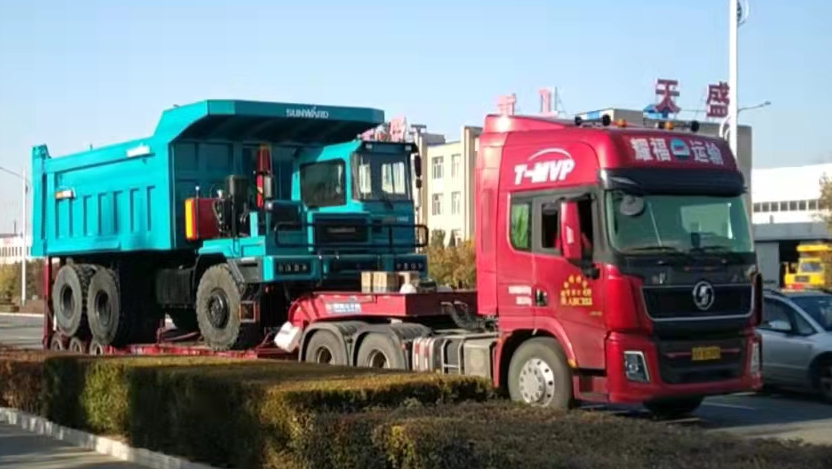 高设置、智能化……LETOU乐投智能高端定制AT版105吨级宽体矿卡乐成下线