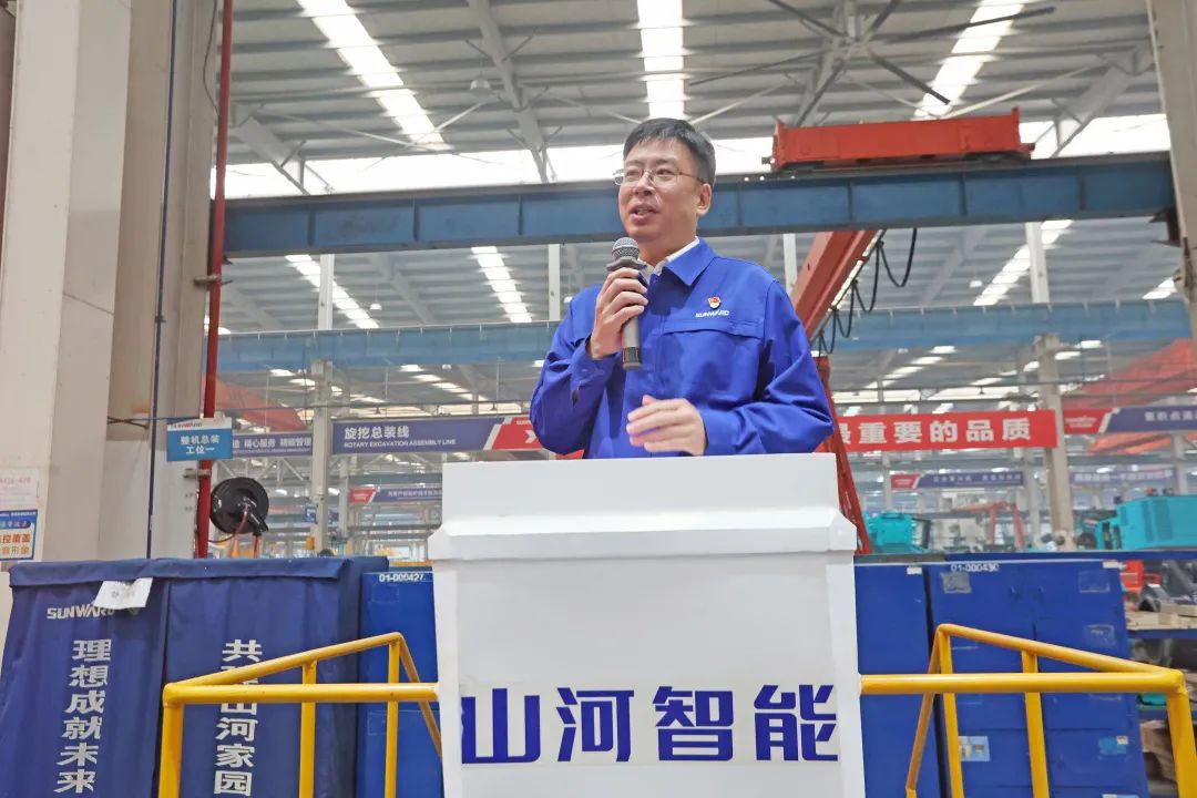 向模范学习！LETOU乐投智能56名职工受到职工职业手艺竞赛表扬