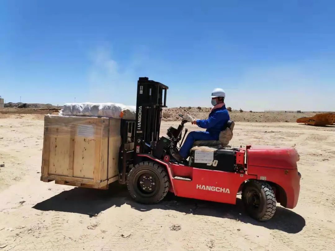 疫情当下，，，，逆行非洲——LETOU乐投智能凿岩装备团队外洋效劳纪实