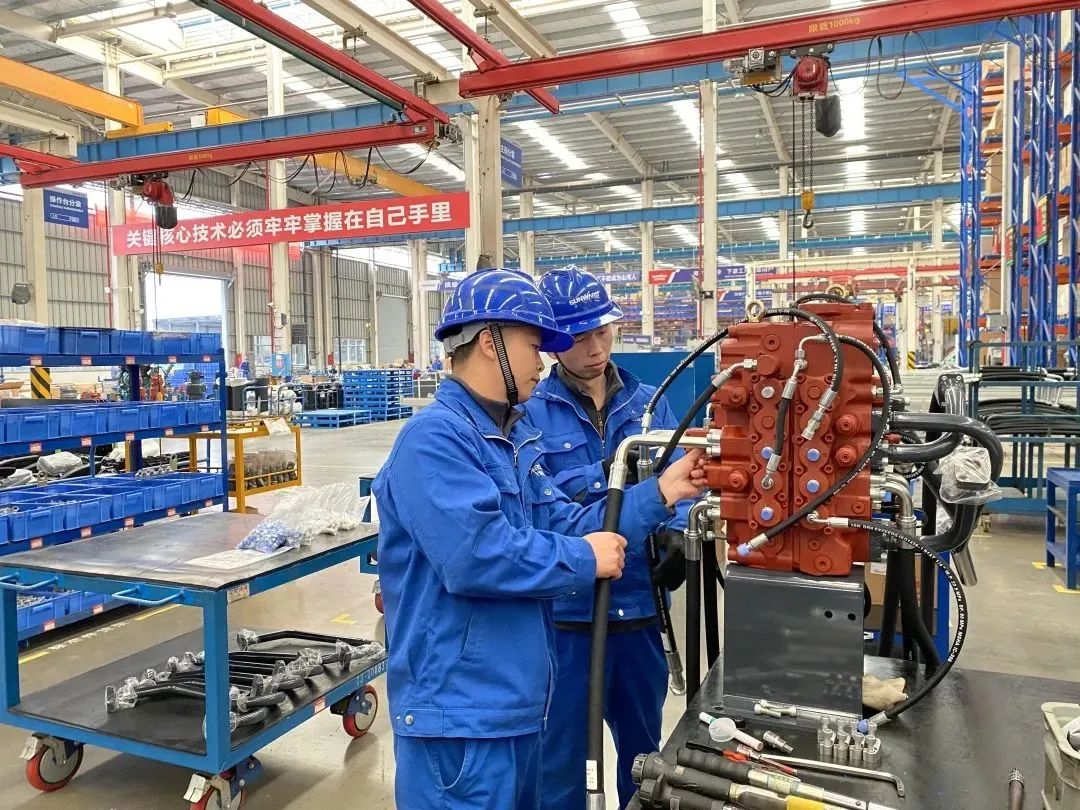 《湖南教育》：探索18年，，，，，，LETOU乐投智能找到校企相助共赢的谜底