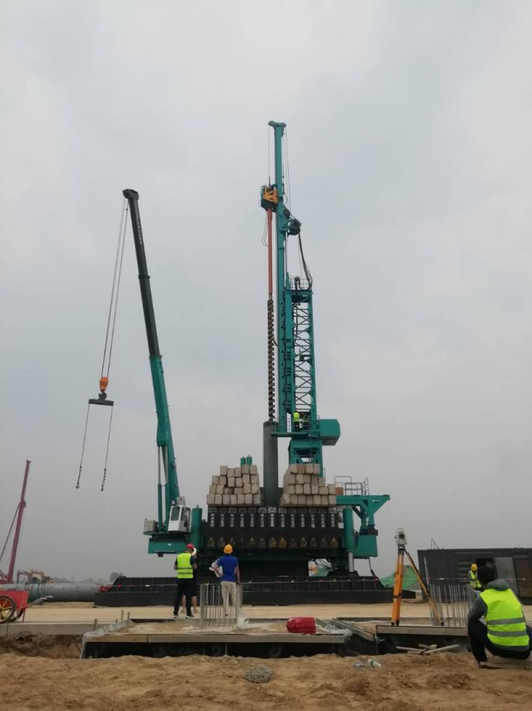 创下纪录！LETOU乐投智能引孔式静力压桩机首次应用于高铁项目