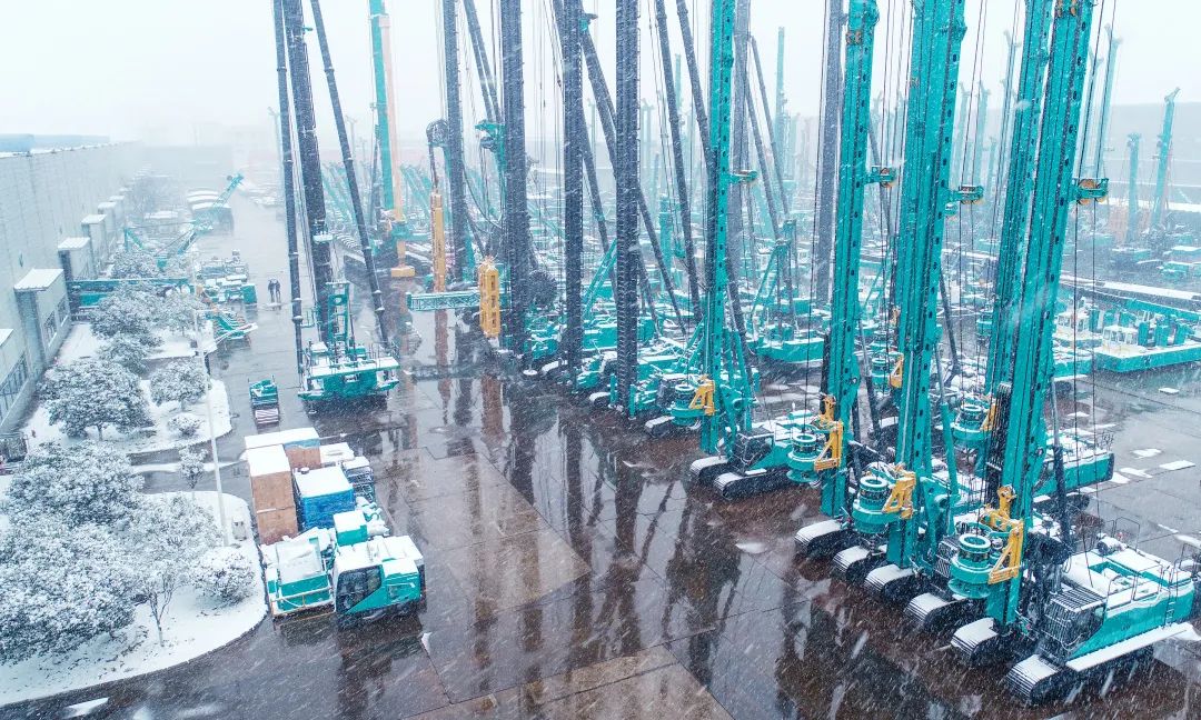 瑞雪兆有年，，，，，，，，邀您共赏雪中LETOU乐投！