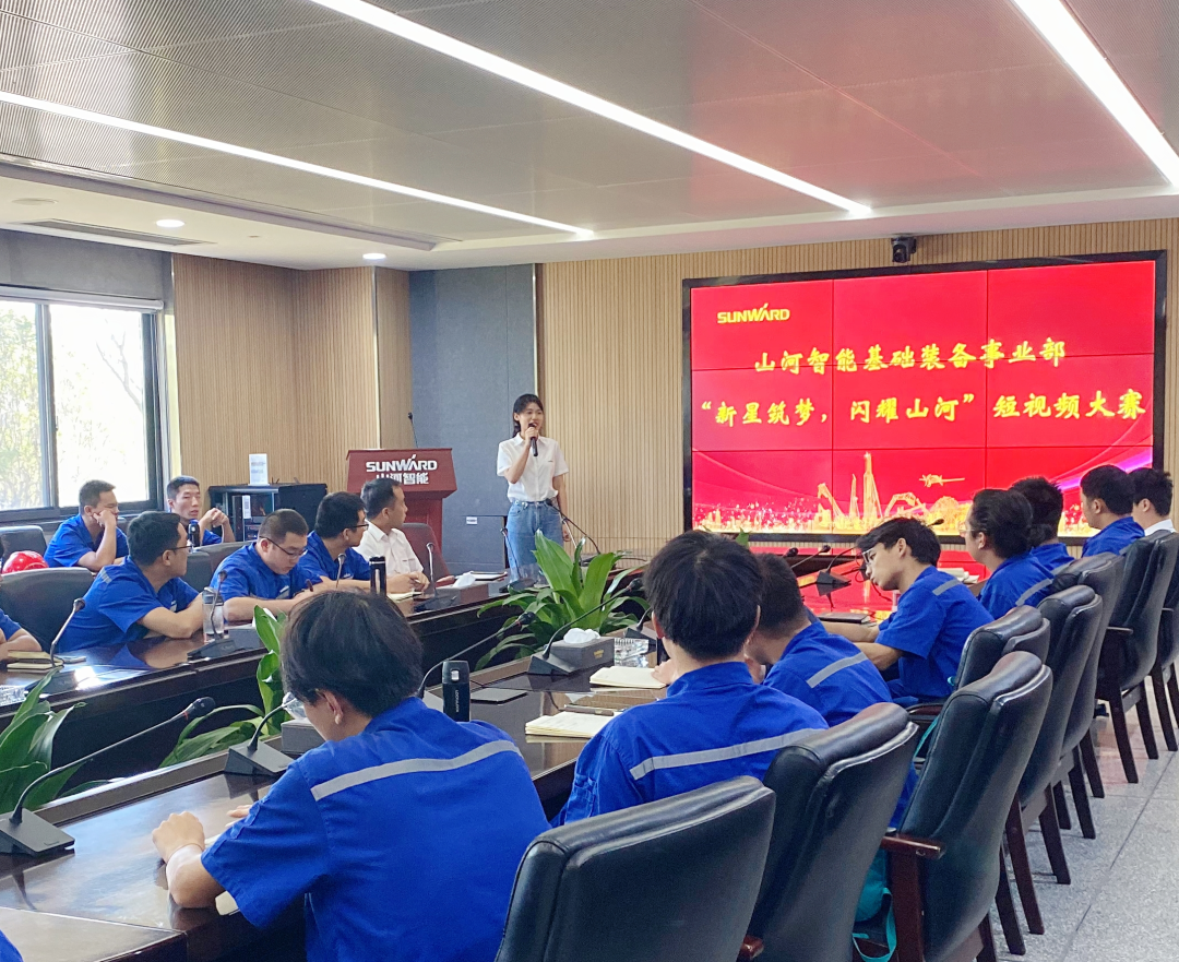 你好 2022！再见 2021！我与LETOU乐投智能共生长