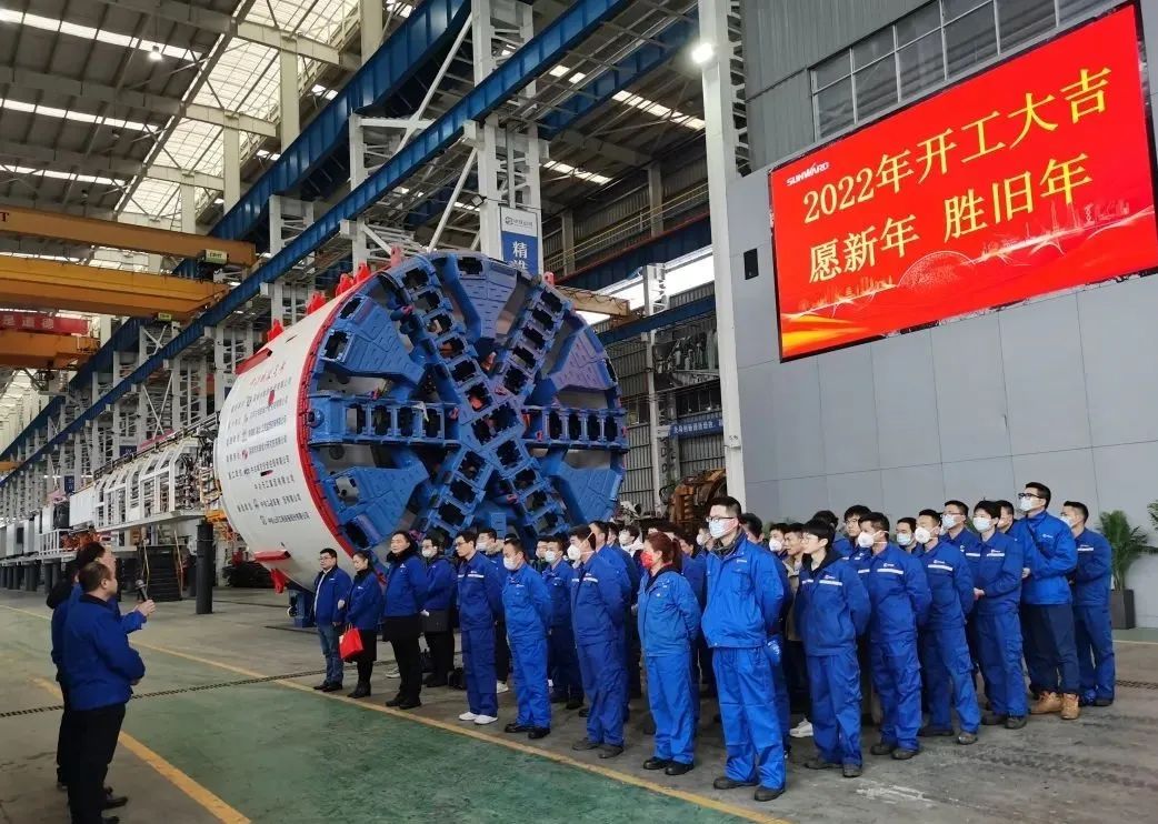 直击生产一线！中铁LETOU乐投复工复产忙