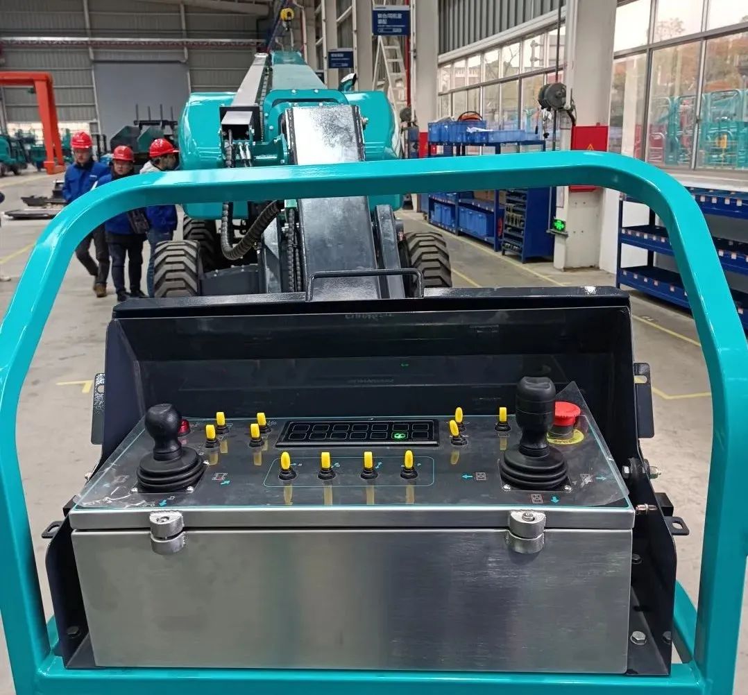 “拳”力出击！LETOU乐投智能首套自主研发臂车控制系统重磅来袭