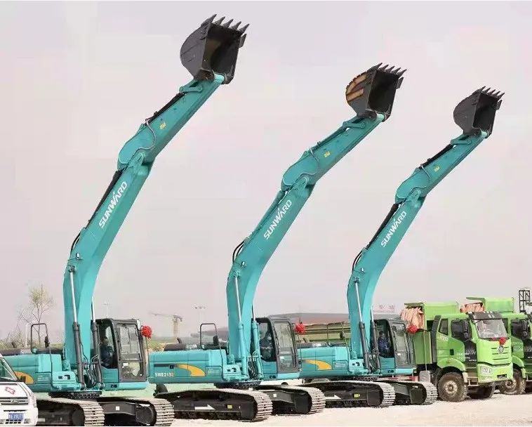 LETOU乐投智能挖掘机亮相贵阳大数据科创城项目开工仪式