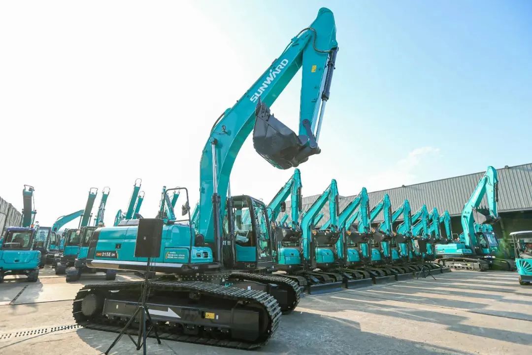 再获首单！LETOU乐投智能成为湖南自贸试验区首单“融资租赁+工程机械装备出口”试点营业落地单位