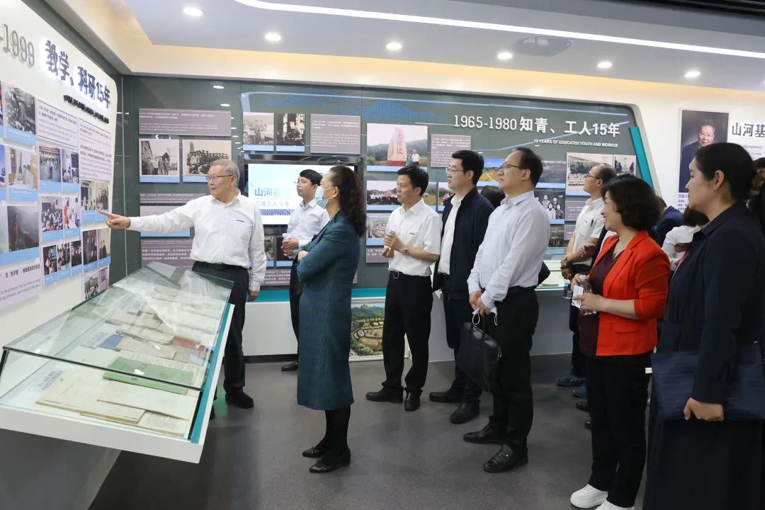 深化产学研相助！中南大学校长、中国工程院院士田红旗率团造访LETOU乐投智能