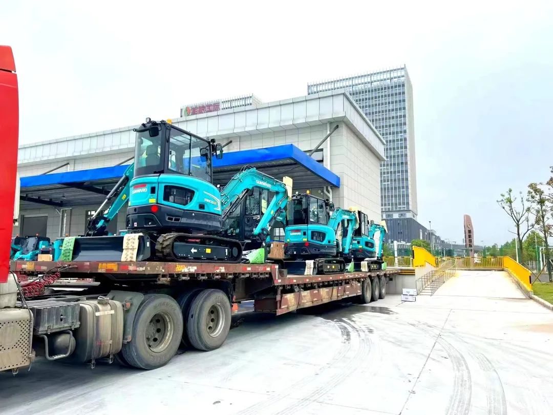 一连进军国际市。。。。。≈信钒嗔校ǔど常㎜ETOU乐投智能专列乐成首发