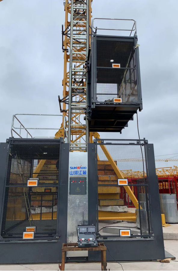 升降耗时缩短25%！LETOU乐投江麓首款中速变频施工升降机乐成下线