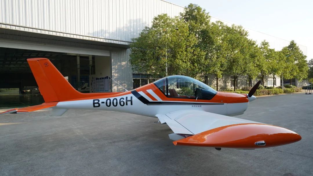 图集 | 阿若拉穿“鲨”衣，，，，，尚有更多套装为天空添彩！