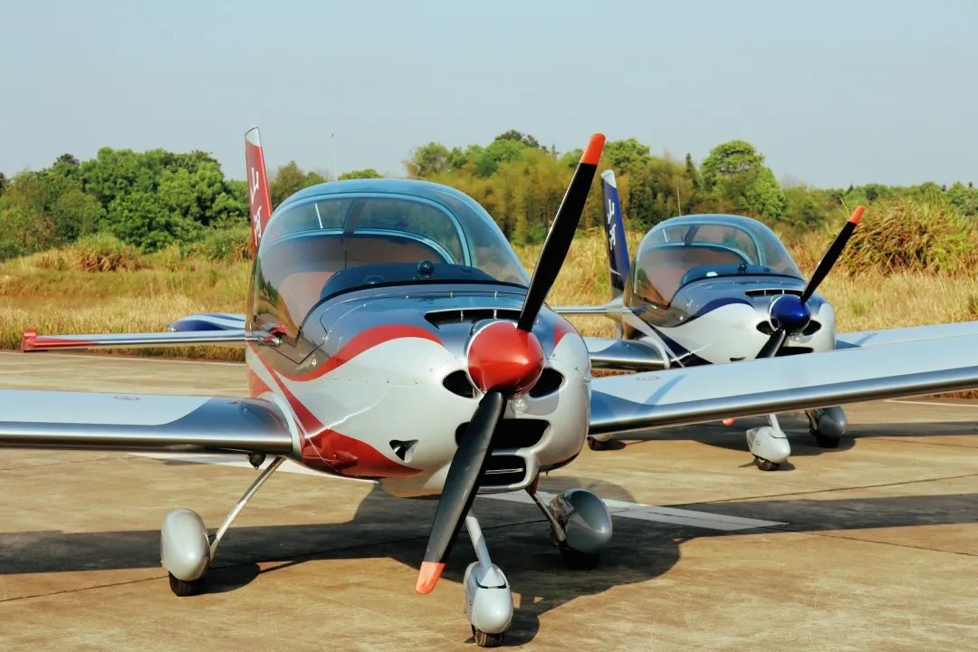 图集 | 阿若拉穿“鲨”衣，，，，，尚有更多套装为天空添彩！