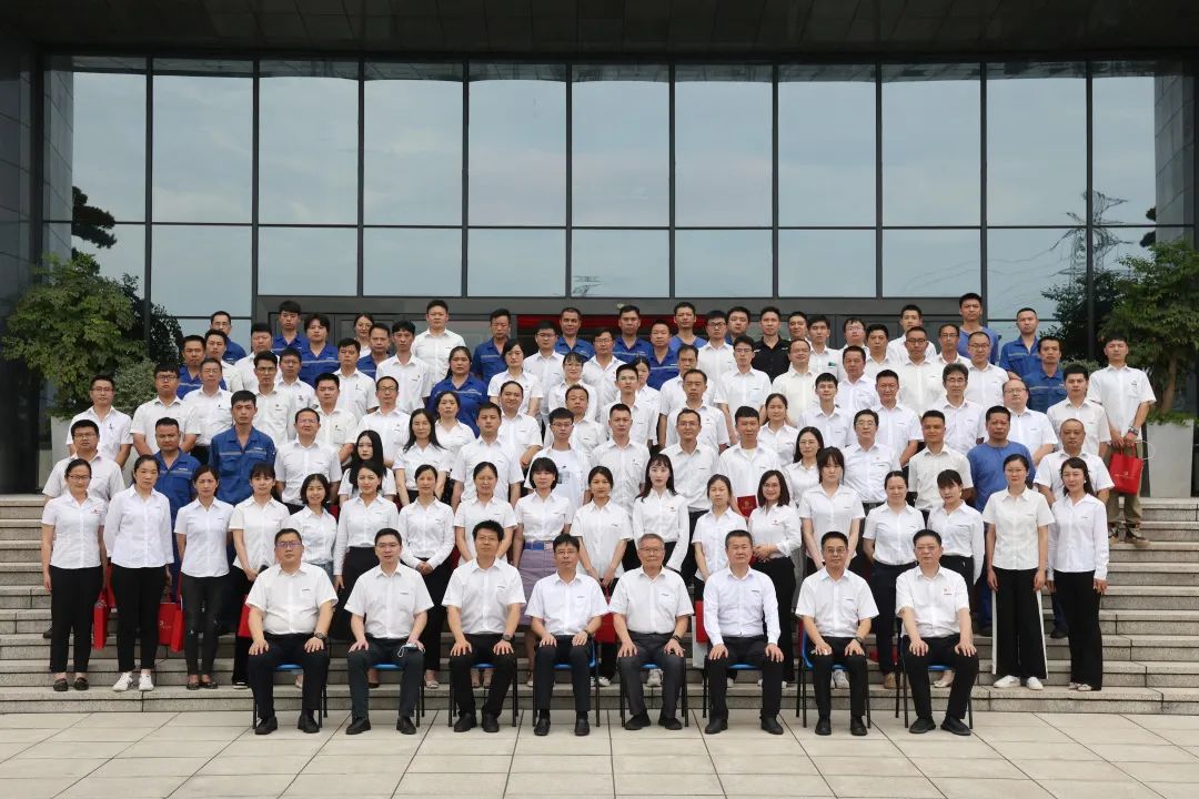 为立功建企建家一体化孝顺更鼎实力！LETOU乐投智能第五届五次“双代会”乐成召开