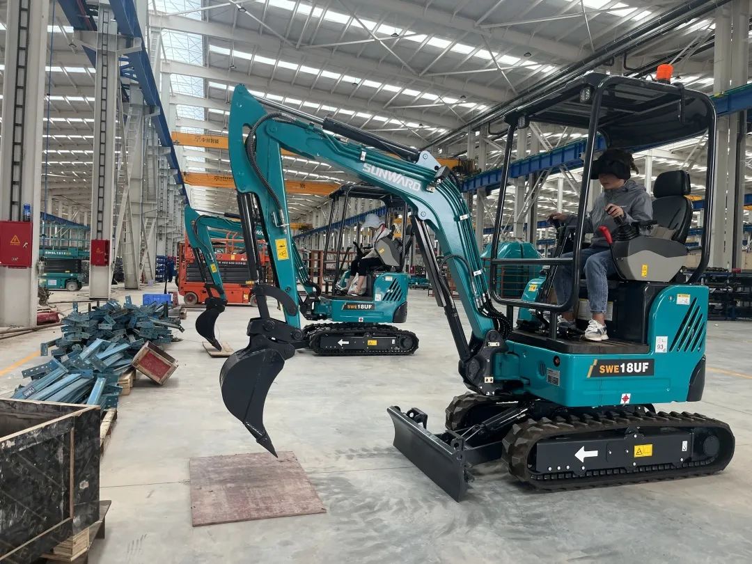 “太绝了！”LETOU乐投智能代表长沙精彩亮相湖南省第一届职业手艺大赛特技绝活展演