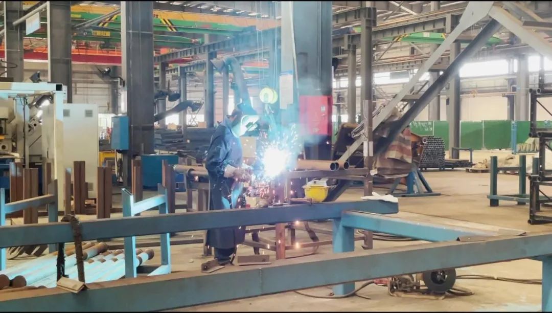 图集 | 战高温，，，，迎“烤”验！LETOU乐投人在行动