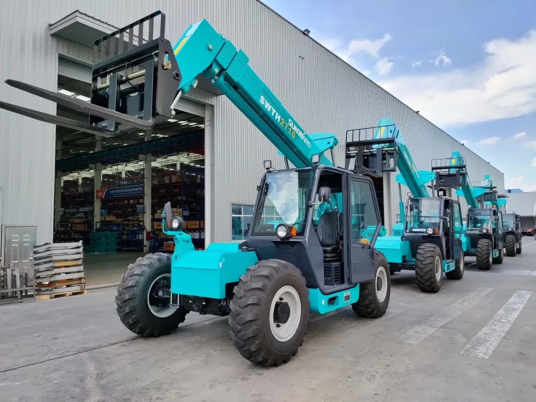 单笔采购金额万万元！LETOU乐投智能伸缩臂叉装车批量出口