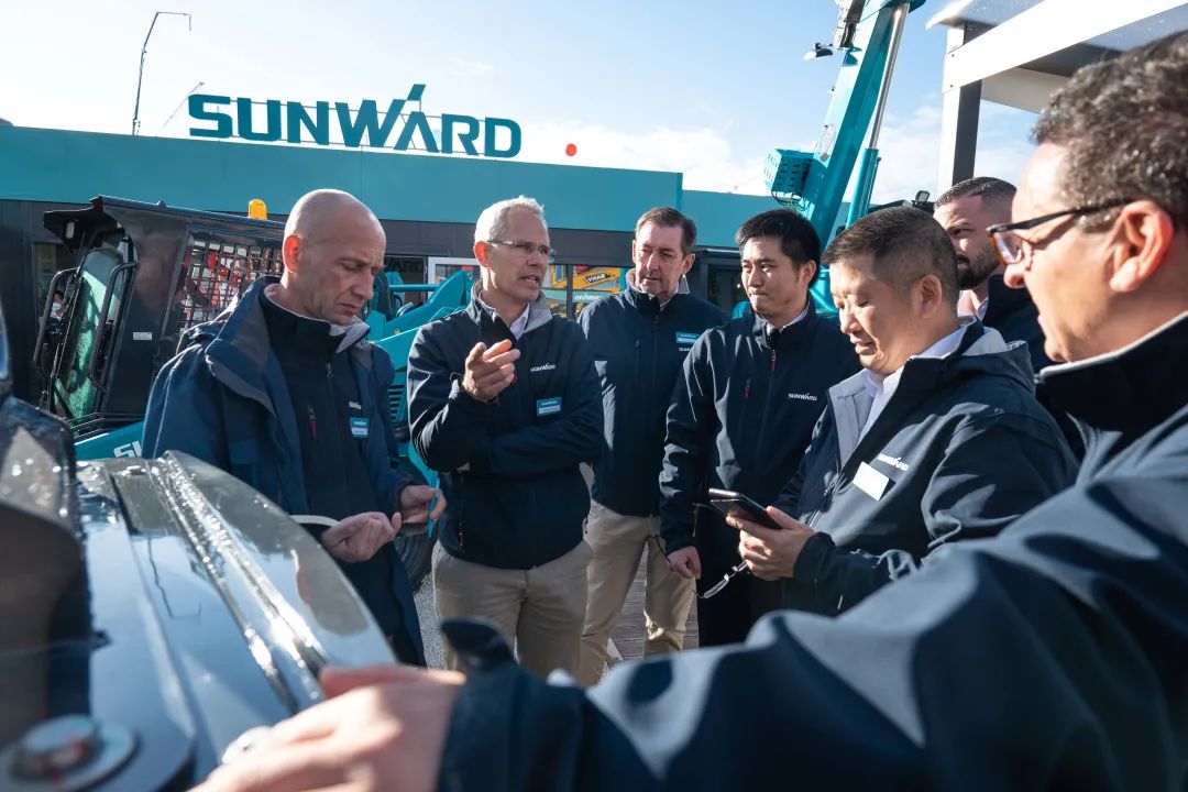 Bauma 2022 | 一组火热现场图带您重温LETOU乐投智能德国宝马展之旅