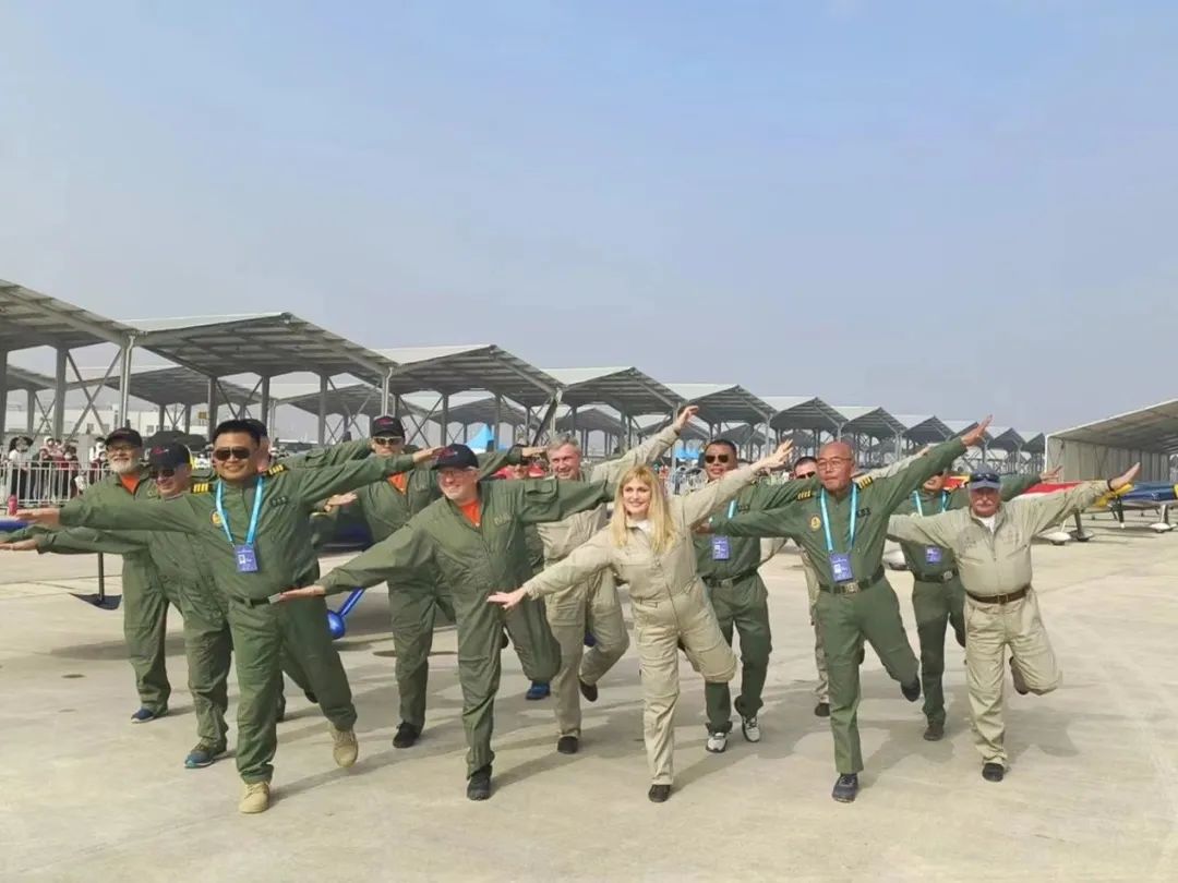 逆势翱翔！LETOU乐投航空携手相助同伴亮相2022南昌航行大会