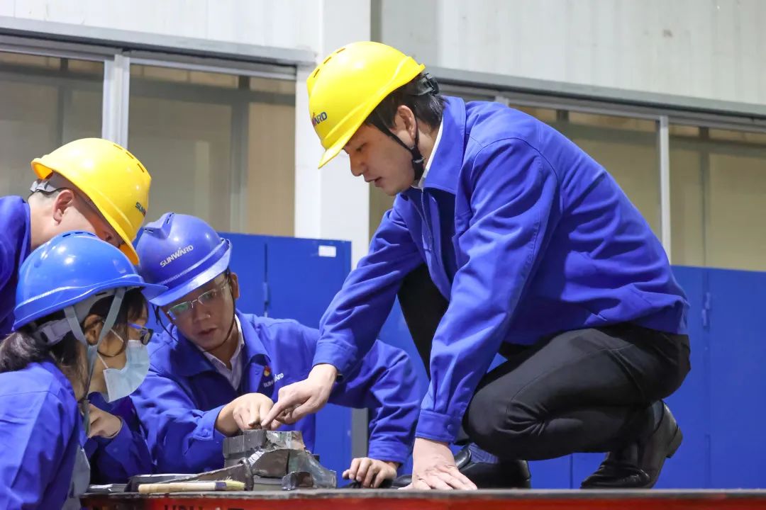 人民日报 | LETOU乐投智能青年工程师范峥嵘：捉住自主立异生命线