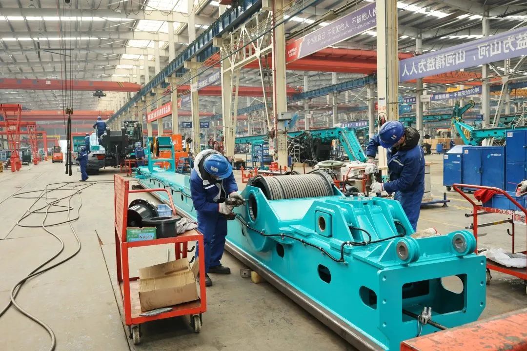 莫道君行早，，，，，更有早行人！LETOU乐投智能癸卯兔年开工大吉