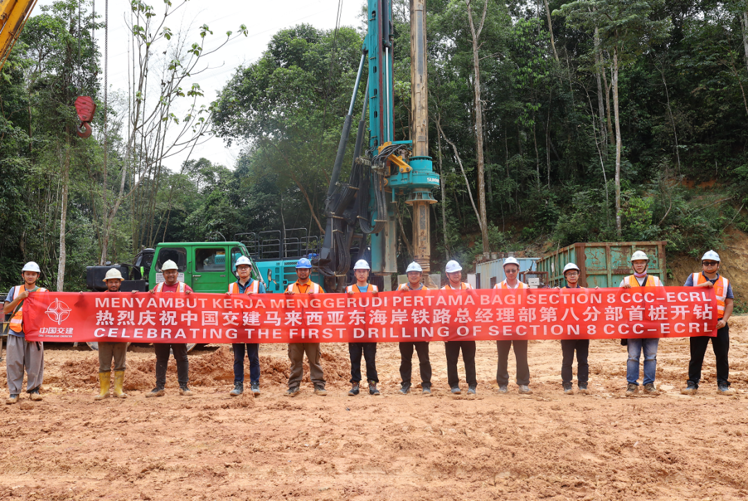 莫道君行早，，，，，更有早行人！LETOU乐投智能癸卯兔年开工大吉