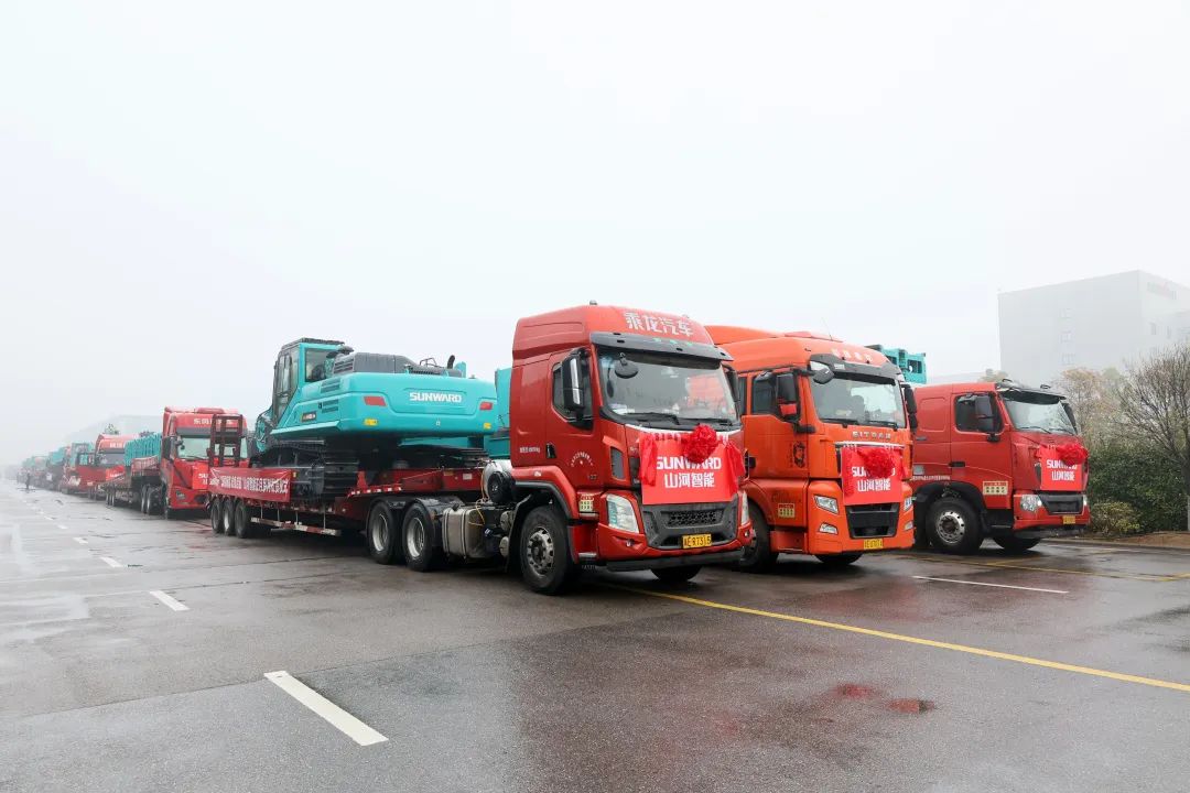 新局新篇，，，，，宏兔启航！LETOU乐投智能超200台套装备集中发货