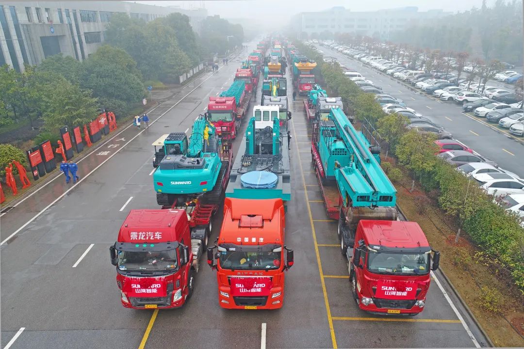 新局新篇，，，，，宏兔启航！LETOU乐投智能超200台套装备集中发货