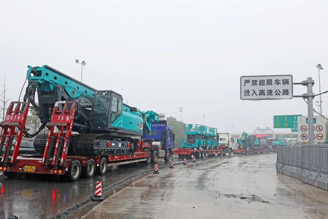 新局新篇，，，，，宏兔启航！LETOU乐投智能超200台套装备集中发货