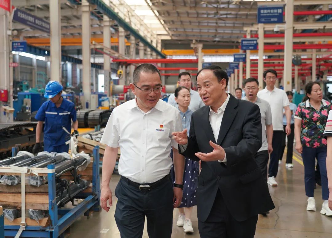 太原市政协主席操学诚调研LETOU乐投智能