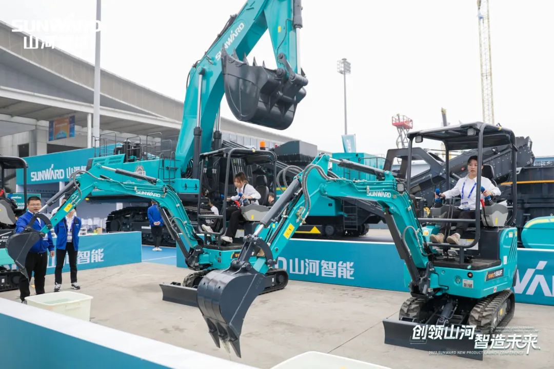 2023 CICEE | LETOU乐投智能亮相2023长沙国际工程机械展！智能化、电动化产品站C位