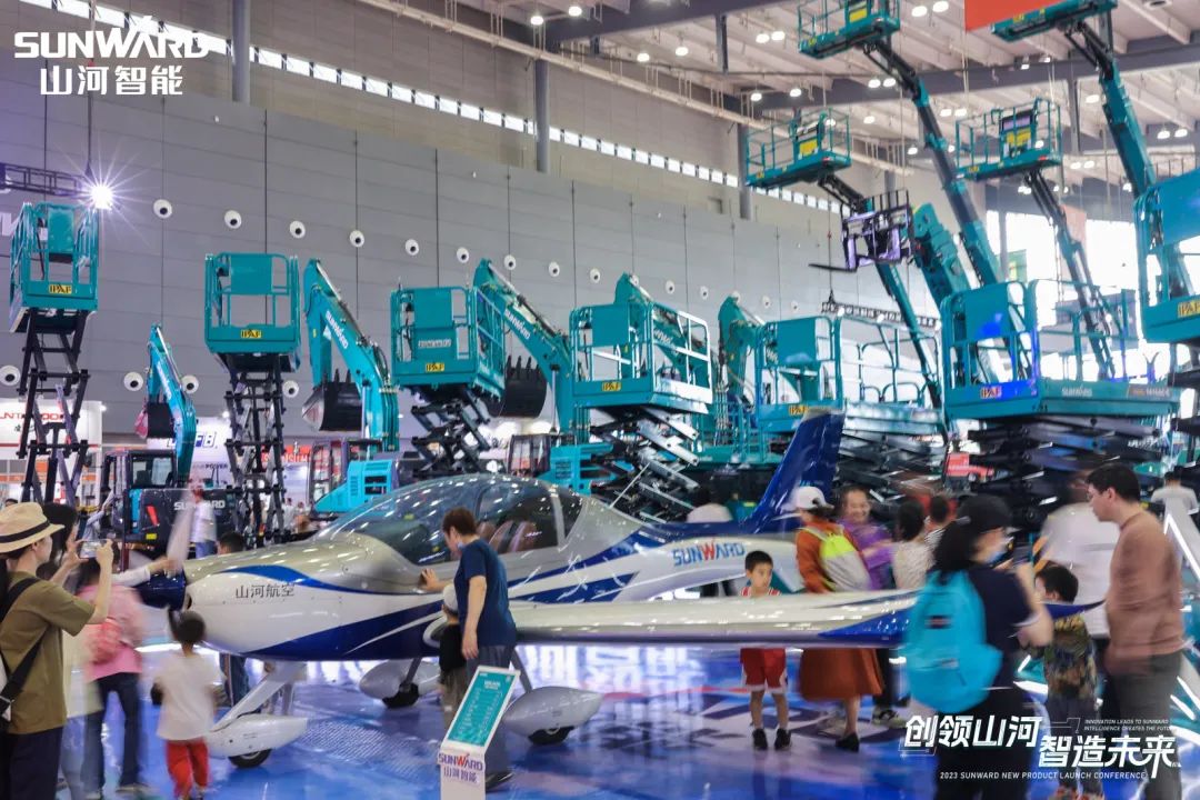 2023 CICEE | 全球工程机械盛会完善落幕！LETOU乐投智能交出闪亮答卷