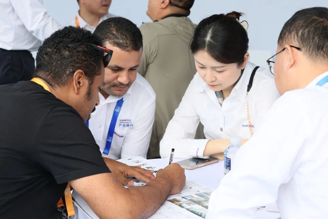 2023 CICEE | 全球工程机械盛会完善落幕！LETOU乐投智能交出闪亮答卷