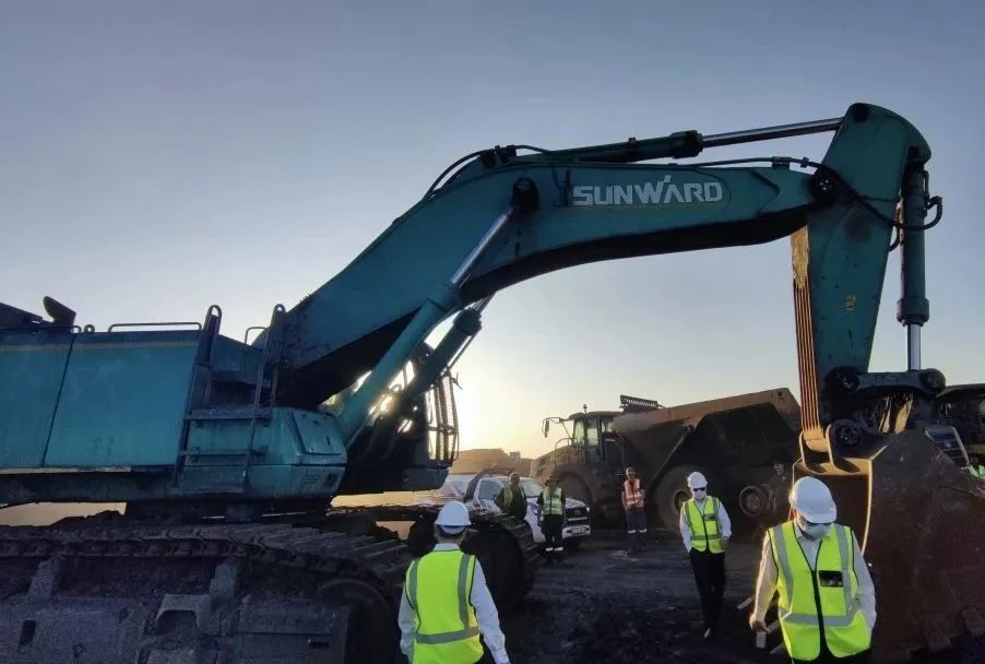 上岸南非，，，，，，，，LETOU乐投智能新型凿岩利器交付客户